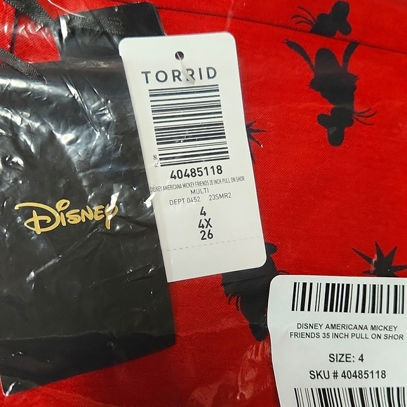 ❤️NWT VINTAGE TORRID SHORTS - DISNEY MICKEY MOUSE AMERICANA SHORTS -STAR PRINT - Picture 11 of 15